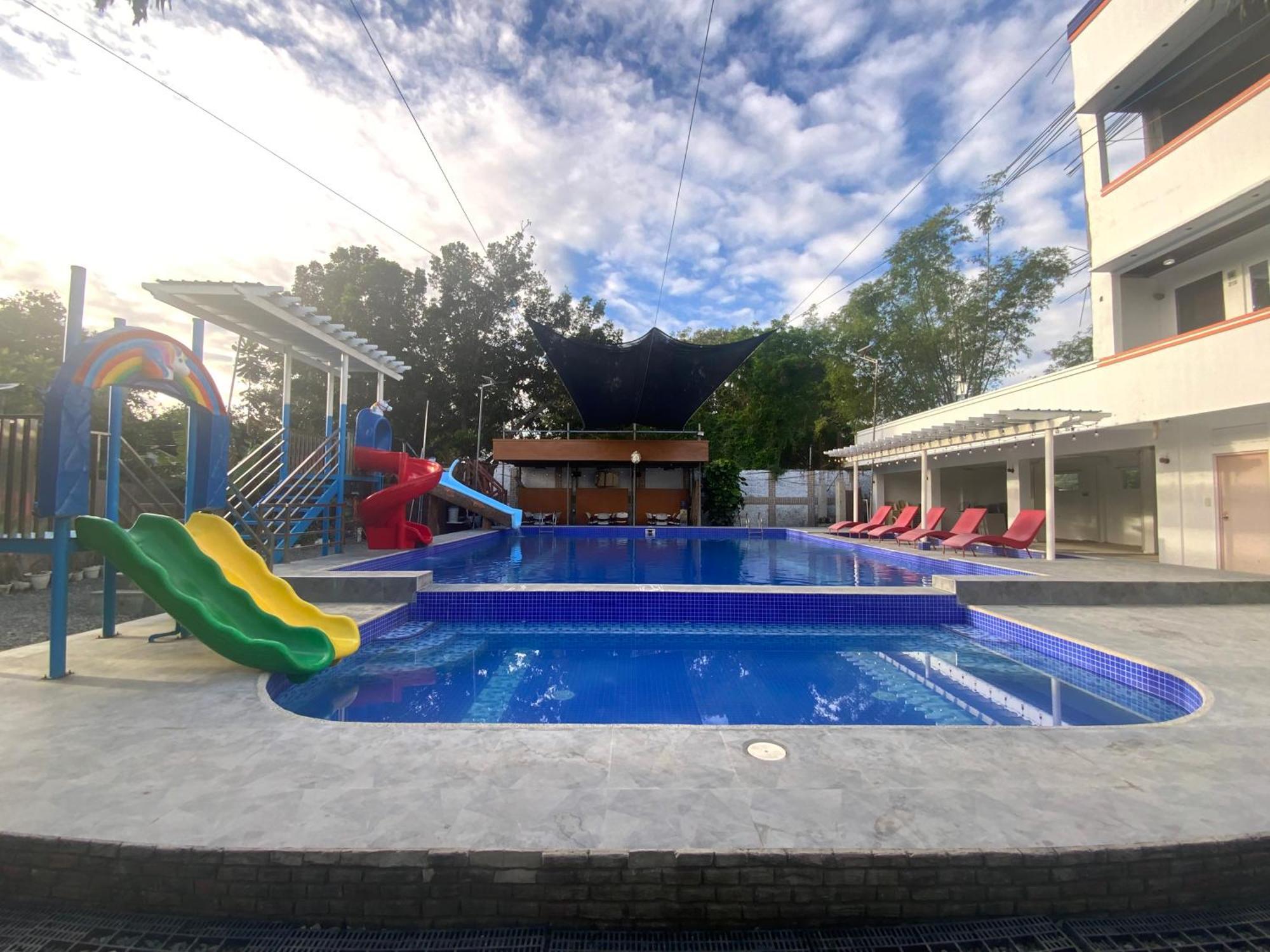 Ea Apartelle - Metro Vigan Exterior photo