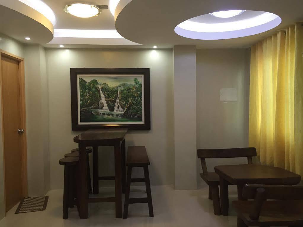 Ea Apartelle - Metro Vigan Exterior photo